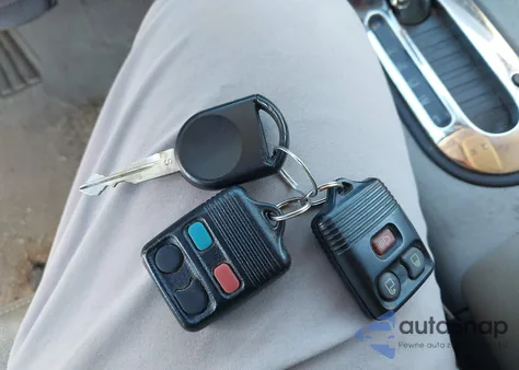 2007 Ford F-150 Fx2/Lariat/Xlt z USA, uszkodzony, nr VIN 1FTPW12V27FB17033